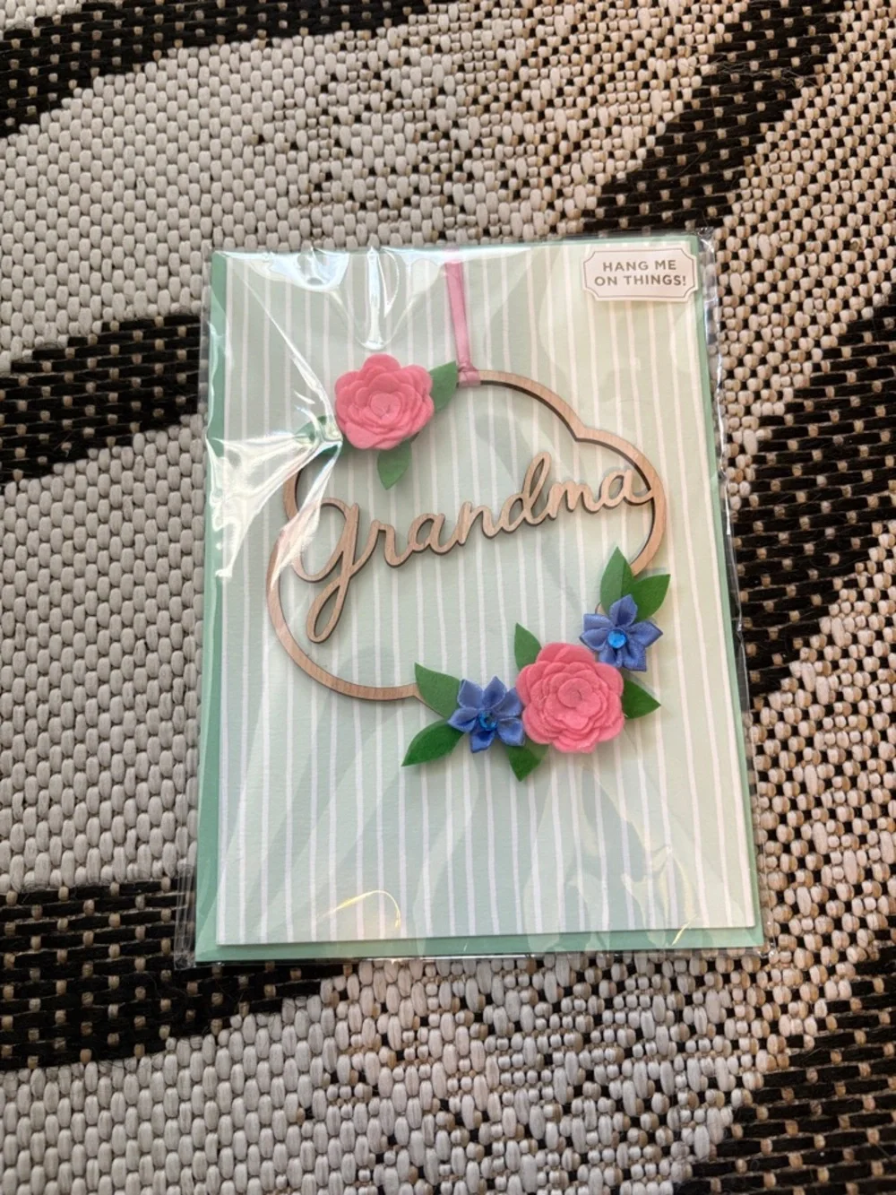 🆕Papyrus “Grandma” Removable Wood Ornament Mother’s Day Greeting Card